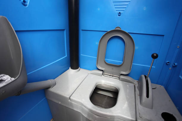 Porta potty delivery and setup in Centerport, NY